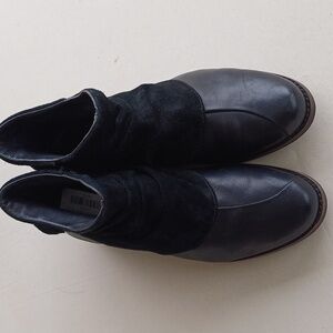 Patagonia Black Mixed-Material Ankle Booties